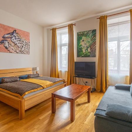 Apartment Sirius D In Center Of Cb. Ceske Budejovice Esterno foto