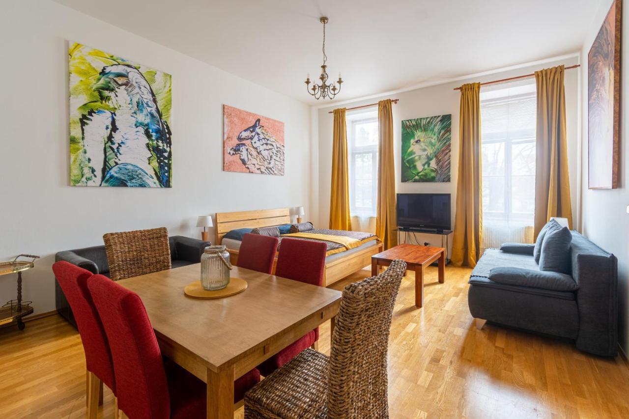 Apartment Sirius D In Center Of Cb. Ceske Budejovice Esterno foto